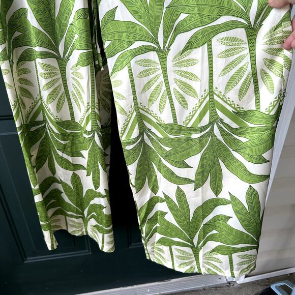 NWT Feels Like Sunshine Wide Leg Satin Pull On Pants Sz M Tropical Resort Beachy - Picture 8 of 10